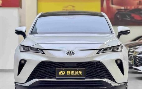 Toyota Venza, 2022 год, 2 998 000 рублей, 3 фотография