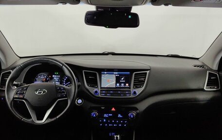 Hyundai Tucson III, 2018 год, 1 940 000 рублей, 10 фотография