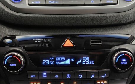 Hyundai Tucson III, 2018 год, 1 940 000 рублей, 19 фотография
