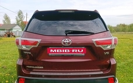 Toyota Highlander III, 2014 год, 2 950 000 рублей, 7 фотография