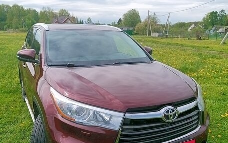 Toyota Highlander III, 2014 год, 2 950 000 рублей, 4 фотография