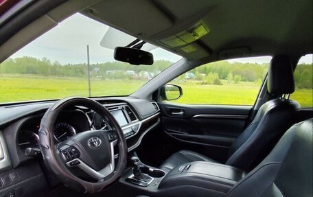 Toyota Highlander III, 2014 год, 2 950 000 рублей, 13 фотография