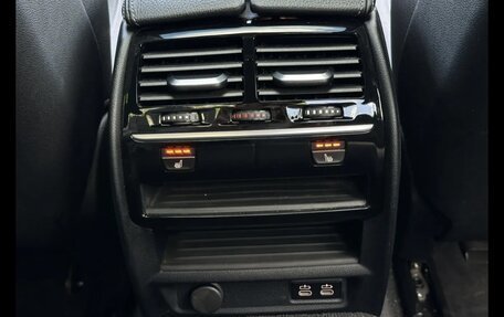 BMW 5 серия, 2019 год, 3 900 000 рублей, 19 фотография