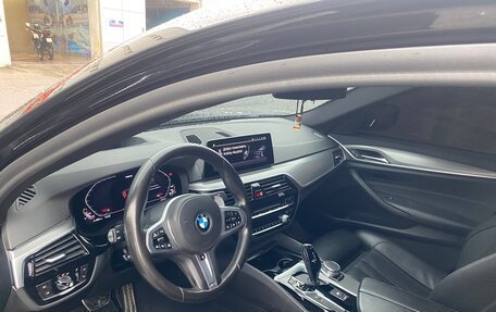 BMW 5 серия, 2019 год, 3 900 000 рублей, 37 фотография