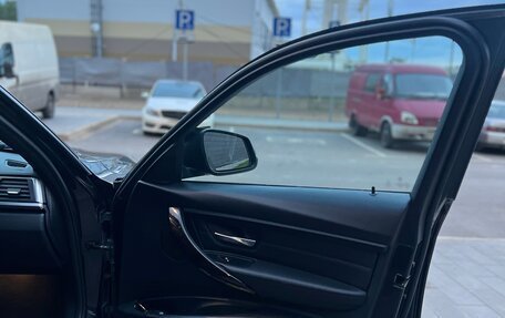BMW 3 серия, 2016 год, 2 350 000 рублей, 17 фотография
