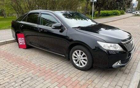 Toyota Camry, 2012 год, 1 490 000 рублей, 4 фотография