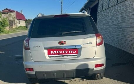 Geely Emgrand X7 I, 2015 год, 700 000 рублей, 2 фотография