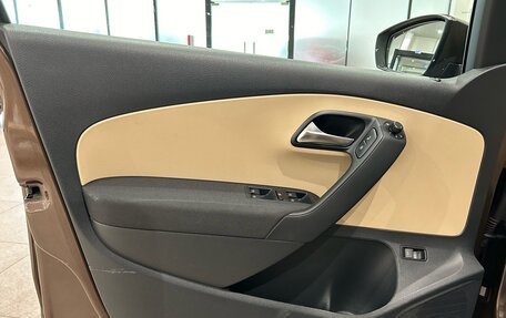 Volkswagen Polo VI (EU Market), 2015 год, 1 099 000 рублей, 16 фотография