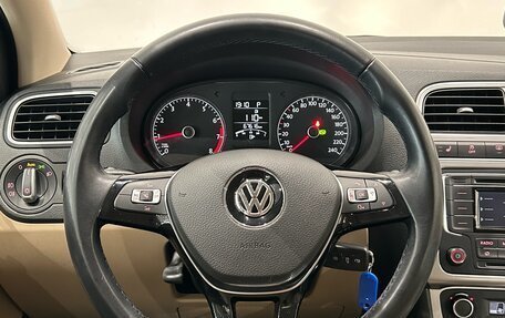 Volkswagen Polo VI (EU Market), 2015 год, 1 099 000 рублей, 20 фотография