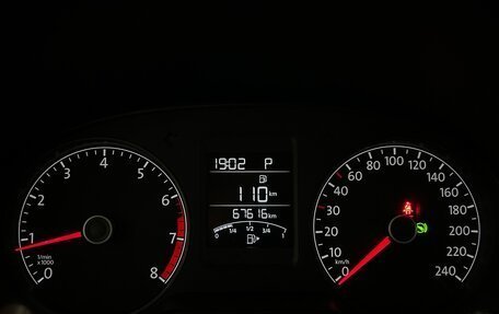 Volkswagen Polo VI (EU Market), 2015 год, 1 099 000 рублей, 24 фотография