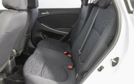 Hyundai Solaris II рестайлинг, 2015 год, 870 000 рублей, 11 фотография