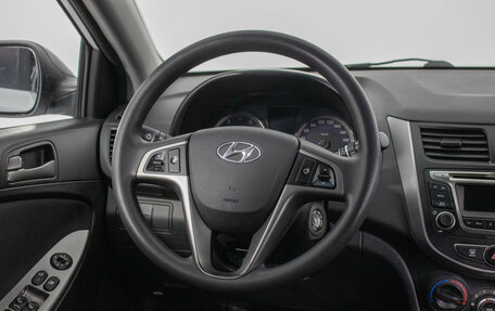 Hyundai Solaris II рестайлинг, 2015 год, 870 000 рублей, 15 фотография