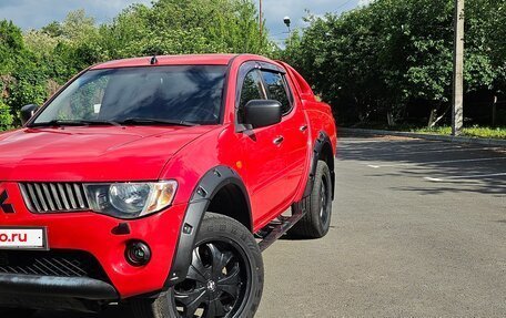 Mitsubishi L200 IV рестайлинг, 2007 год, 1 350 000 рублей, 2 фотография