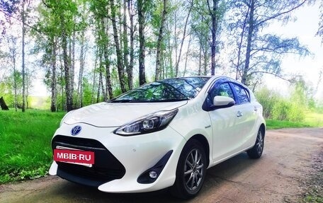 Toyota Aqua I, 2018 год, 1 285 000 рублей, 3 фотография