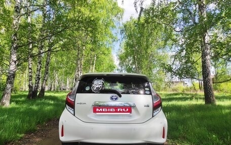 Toyota Aqua I, 2018 год, 1 285 000 рублей, 7 фотография