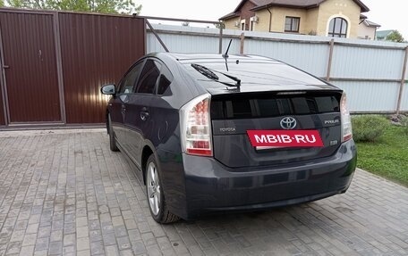 Toyota Prius, 2010 год, 1 300 000 рублей, 4 фотография