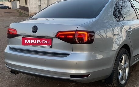 Volkswagen Jetta VI, 2016 год, 1 600 000 рублей, 6 фотография