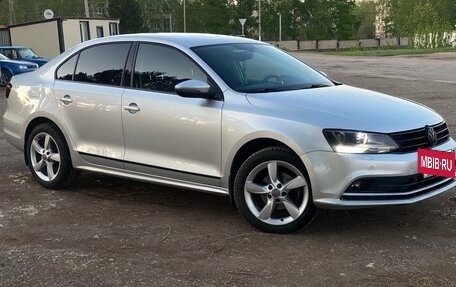 Volkswagen Jetta VI, 2016 год, 1 600 000 рублей, 5 фотография
