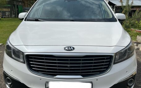 KIA Carnival III, 2015 год, 2 500 000 рублей, 19 фотография
