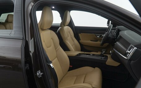 Volvo V90 Cross Country I рестайлинг, 2018 год, 4 198 000 рублей, 8 фотография