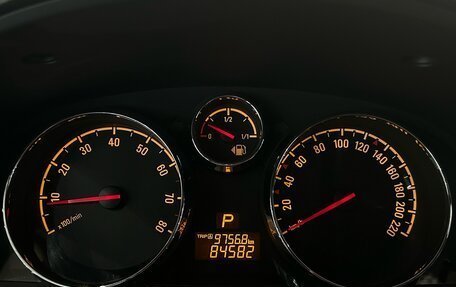Opel Antara I, 2015 год, 1 299 000 рублей, 23 фотография