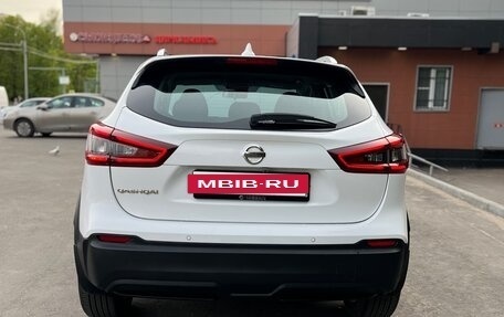 Nissan Qashqai, 2021 год, 2 200 000 рублей, 4 фотография