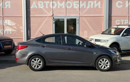 Hyundai Solaris II рестайлинг, 2014 год, 800 000 рублей, 4 фотография