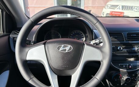 Hyundai Solaris II рестайлинг, 2014 год, 800 000 рублей, 14 фотография