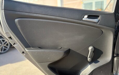 Hyundai Solaris II рестайлинг, 2014 год, 800 000 рублей, 26 фотография