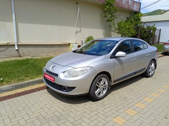 Renault Fluence Z.E, 2011 год, 599 000 рублей, 1 фотография