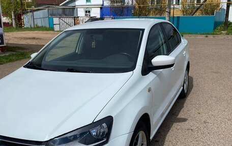 Volkswagen Polo VI (EU Market), 2015 год, 899 000 рублей, 7 фотография