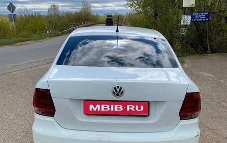 Volkswagen Polo VI (EU Market), 2015 год, 899 000 рублей, 2 фотография
