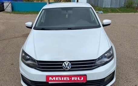 Volkswagen Polo VI (EU Market), 2015 год, 899 000 рублей, 3 фотография