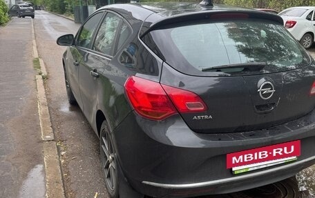 Opel Astra J, 2012 год, 700 000 рублей, 6 фотография