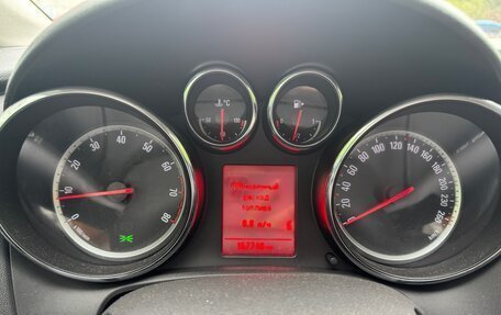 Opel Astra J, 2012 год, 700 000 рублей, 8 фотография