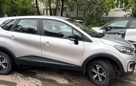 Renault Kaptur I рестайлинг, 2020 год, 1 550 000 рублей, 3 фотография