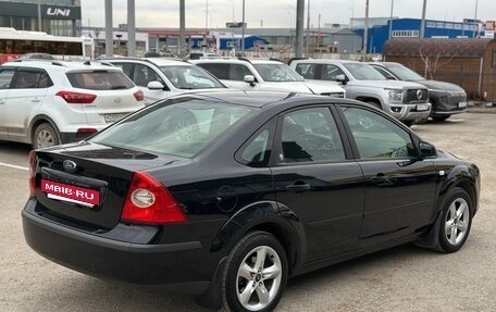 Ford Focus II рестайлинг, 2006 год, 680 000 рублей, 2 фотография