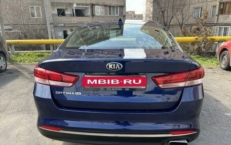 KIA Optima IV, 2017 год, 1 900 000 рублей, 5 фотография