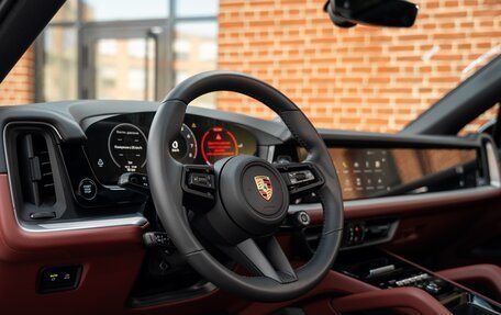 Porsche Cayenne III, 2025 год, 18 490 000 рублей, 13 фотография