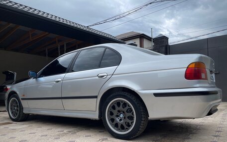 BMW 5 серия, 2002 год, 700 000 рублей, 4 фотография