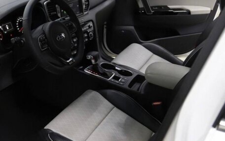 KIA Sportage IV рестайлинг, 2018 год, 2 250 000 рублей, 5 фотография