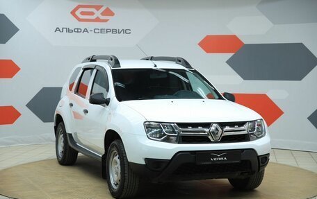 Renault Duster I рестайлинг, 2016 год, 1 050 000 рублей, 3 фотография