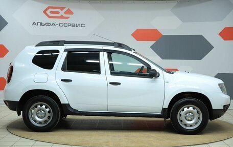 Renault Duster I рестайлинг, 2016 год, 1 050 000 рублей, 4 фотография