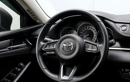 Mazda 6, 2020 год, 2 750 000 рублей, 13 фотография