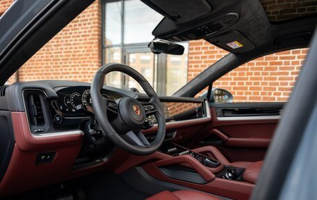 Porsche Cayenne III, 2025 год, 18 490 000 рублей, 11 фотография