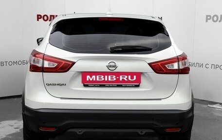 Nissan Qashqai, 2018 год, 1 985 000 рублей, 6 фотография