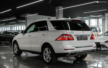 Mercedes-Benz M-Класс, 2012 год, 2 550 000 рублей, 4 фотография
