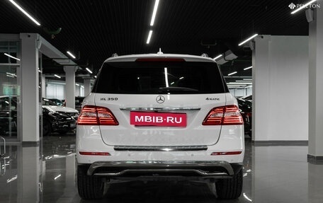 Mercedes-Benz M-Класс, 2012 год, 2 550 000 рублей, 6 фотография