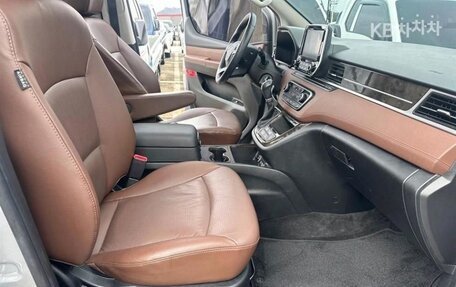 Hyundai Grand Starex Grand Starex I рестайлинг 2, 2020 год, 2 635 000 рублей, 8 фотография