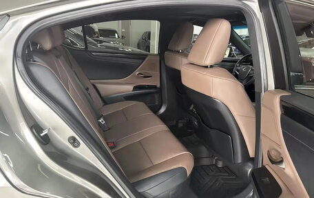 Lexus ES VII, 2022 год, 4 016 000 рублей, 5 фотография